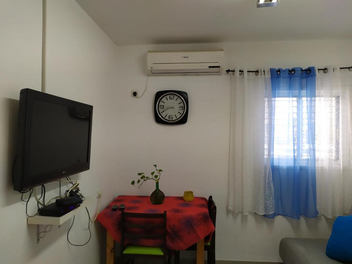 Nelly'S Housing Unit Appartement Eilat Buitenkant foto